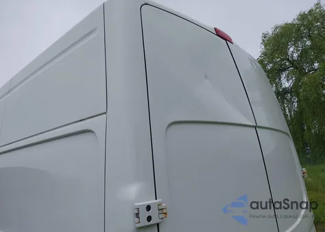 2019 Nissan Nv Cargo Nv2500 Hd Sv V6 from USA, damaged, VIN 1N6BF0LY0KN810529